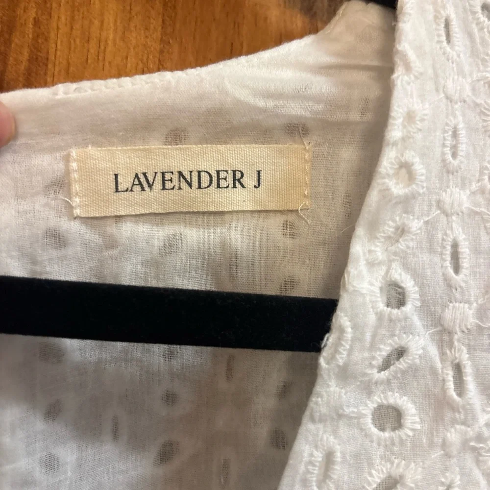 White Eyelet V-Neck Sleeveless Dress - Picture 8 of 12